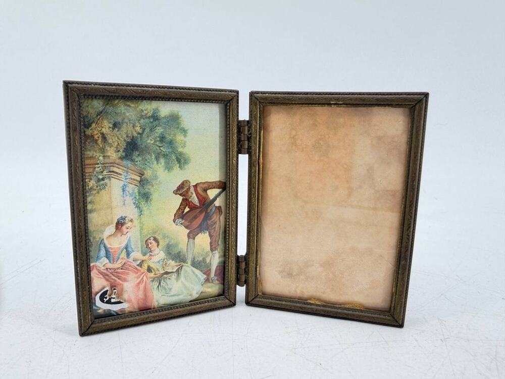 Vintage Ornate Brass Double Hinged Folding Picture Photo Frame Tabletop